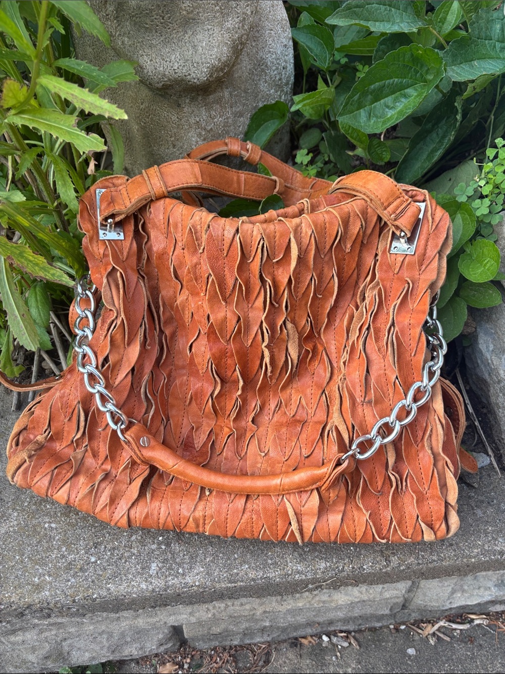 Vintage tan Textured Leather Shoulder Bag with Chain Accent, tasseled look